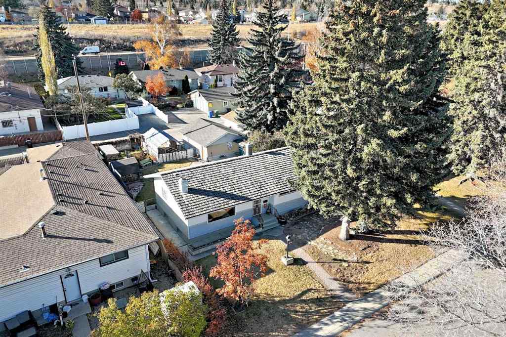 MLS® A2267768 - 99 Westwood Drive SW in Westgate Calgary, Residential