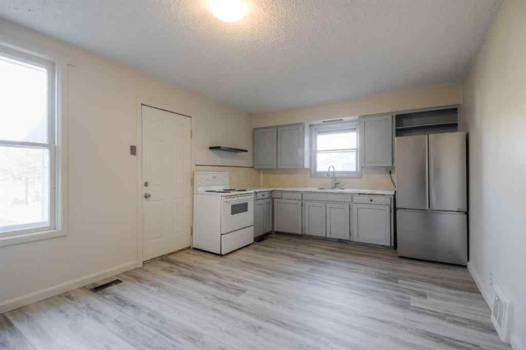 MLS® A2267770 - 316 15 Street S in Victoria Park Lethbridge, Residential