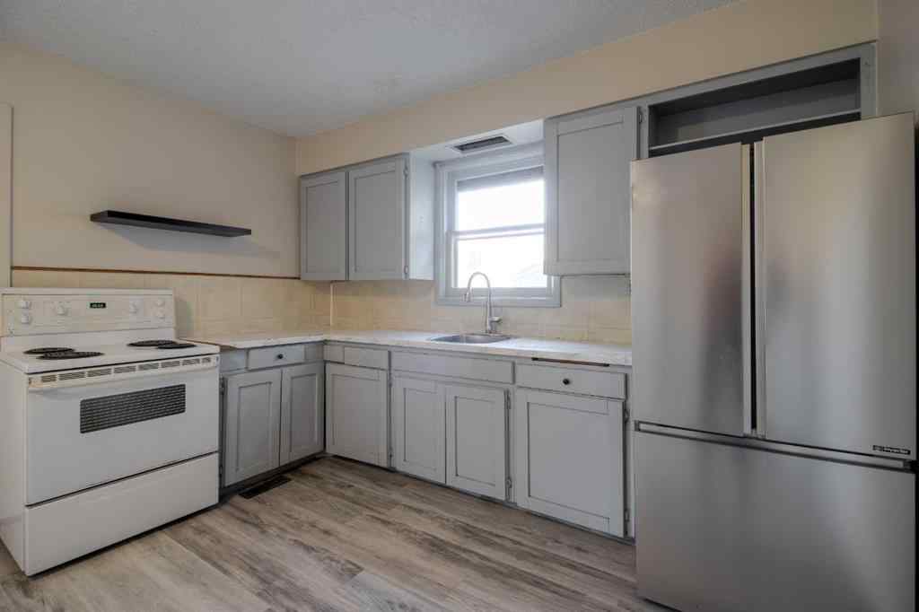 MLS® A2267770 - 316 15 Street S in Victoria Park Lethbridge, Residential