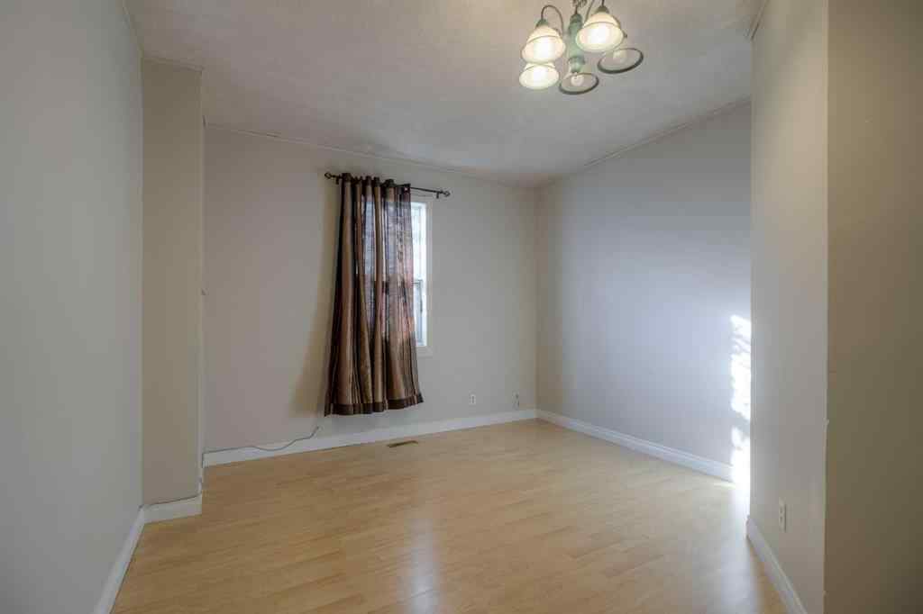 MLS® A2267770 - 316 15 Street S in Victoria Park Lethbridge, Residential