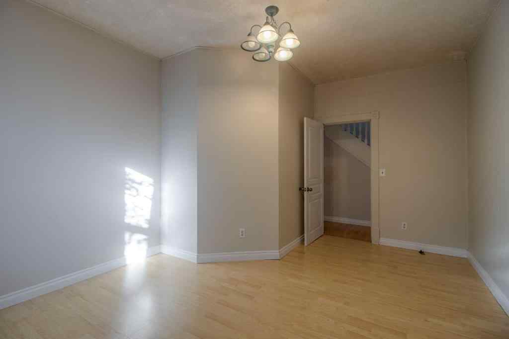 MLS® A2267770 - 316 15 Street S in Victoria Park Lethbridge, Residential