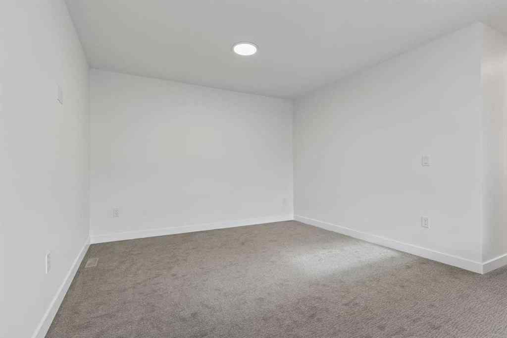 MLS® A2267772 - 90 Heritage Circle  in Heritage Hills Cochrane, Residential