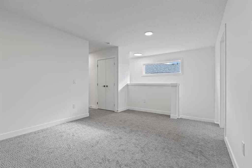 MLS® A2267772 - 90 Heritage Circle  in Heritage Hills Cochrane, Residential