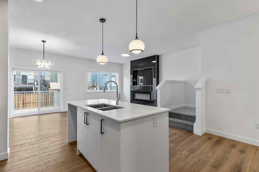 MLS® A2267772 - 90 Heritage Circle  in Heritage Hills Cochrane, Residential