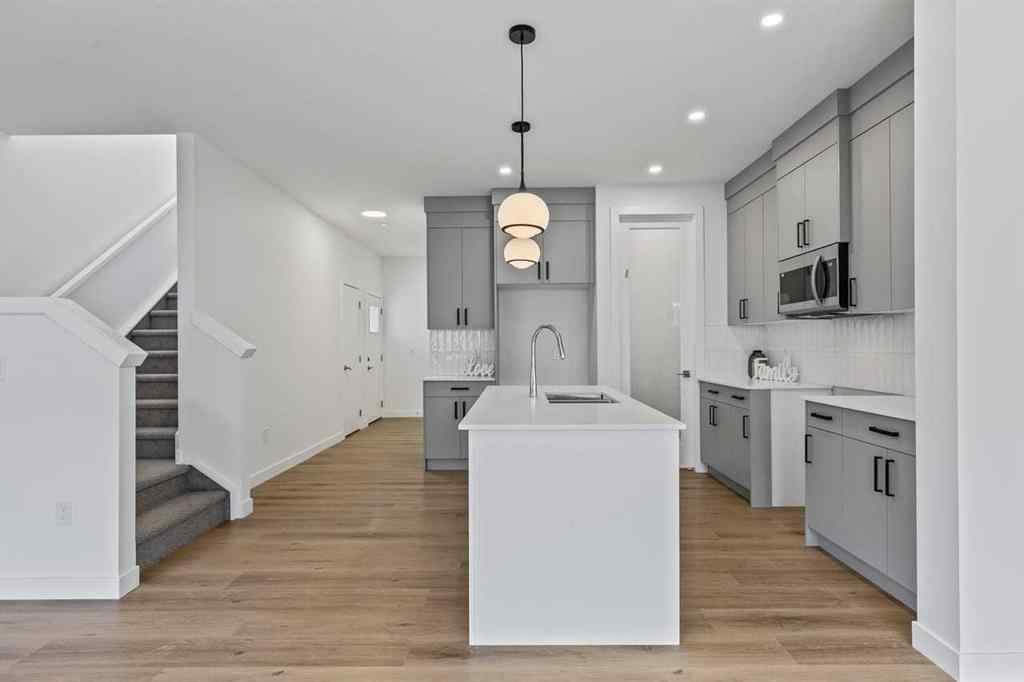 MLS® A2267772 - 90 Heritage Circle  in Heritage Hills Cochrane, Residential