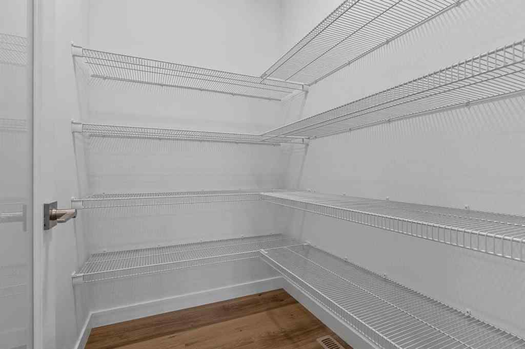 MLS® A2267772 - 90 Heritage Circle  in Heritage Hills Cochrane, Residential