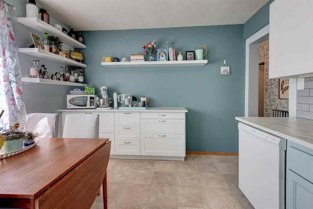 MLS® A2267774 - Unit #17 210 86 Avenue SE in Acadia Calgary, Residential
