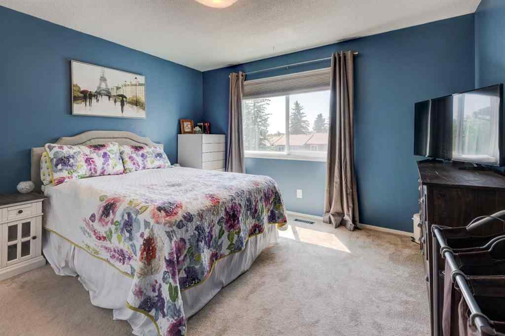 MLS® A2267774 - Unit #17 210 86 Avenue SE in Acadia Calgary, Residential