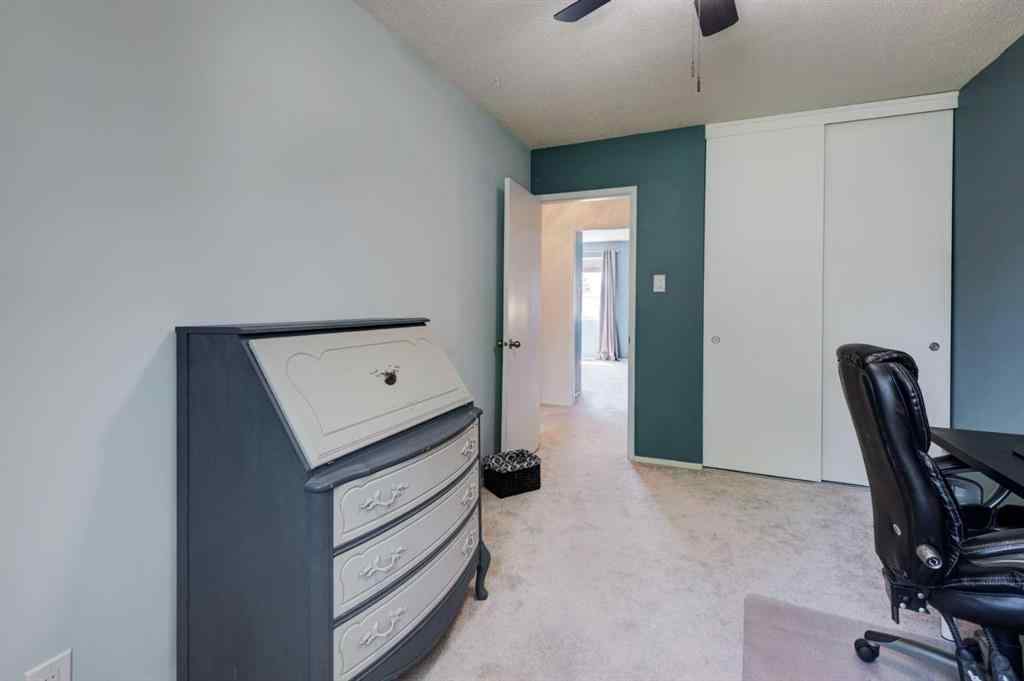 MLS® A2267774 - Unit #17 210 86 Avenue SE in Acadia Calgary, Residential