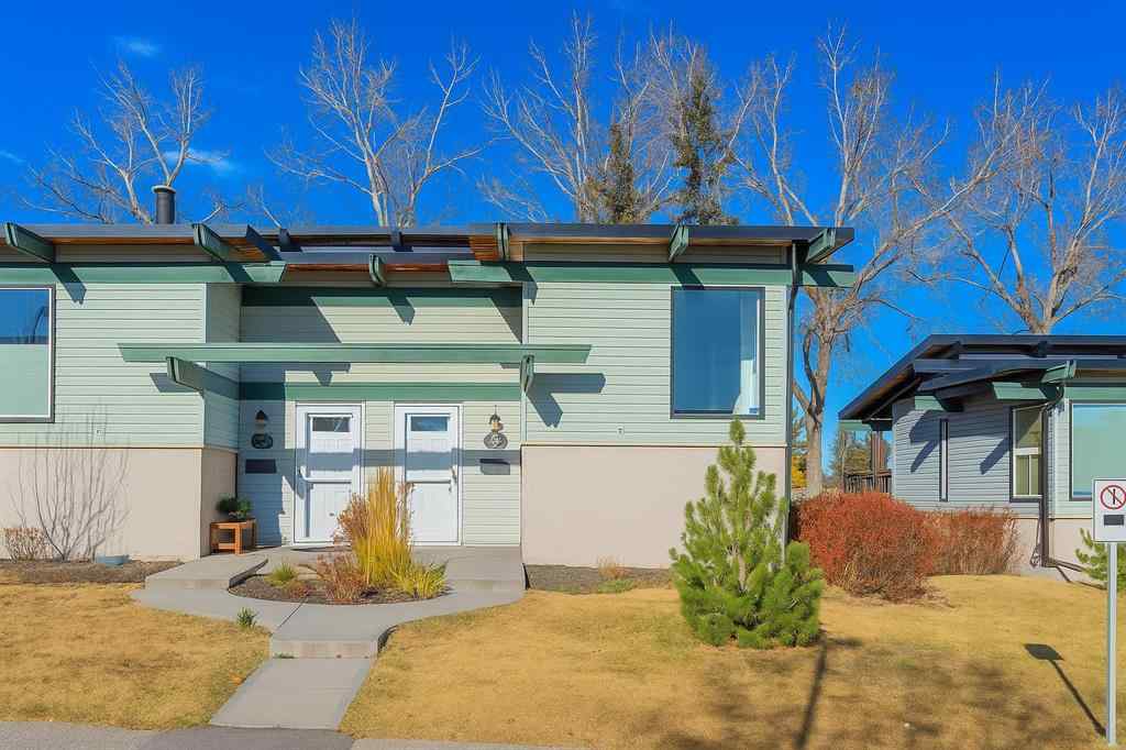 MLS® A2267776 - Unit #27A 333 Braxton Place SW in Braeside Calgary, Residential