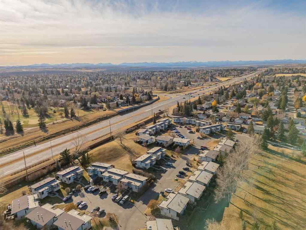 MLS® A2267776 - Unit #27A 333 Braxton Place SW in Braeside Calgary, Residential