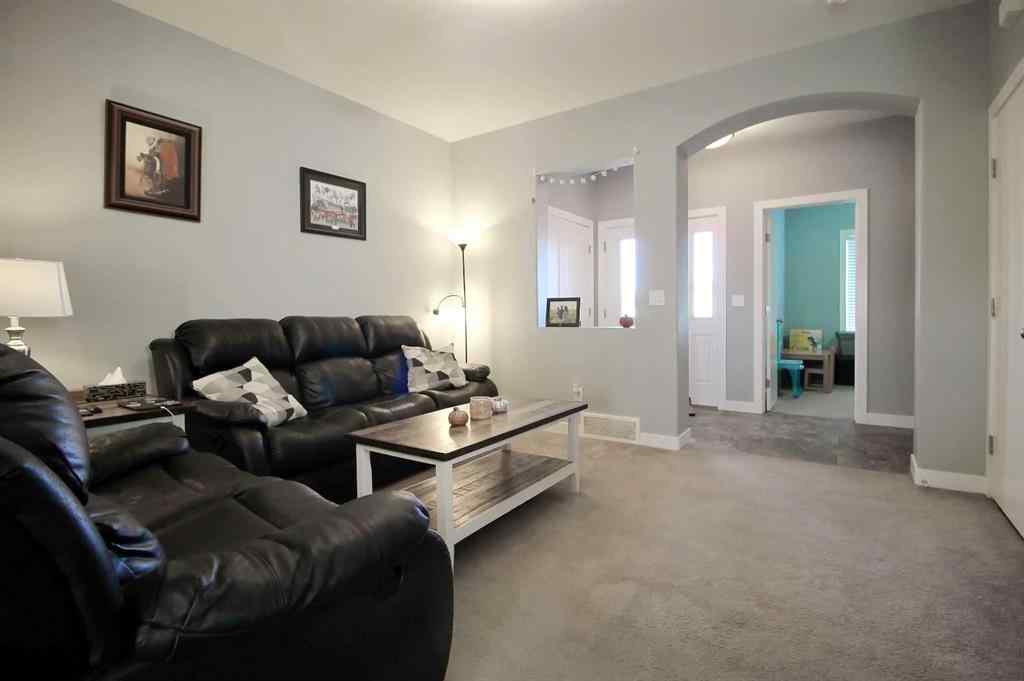 MLS® A2267779 - 21 Crestview Boulevard  in Crestview Sylvan Lake, Residential