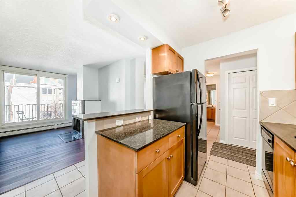 MLS® A2267782 - Unit #401 823 19 Avenue SW in Lower Mount Royal Calgary, Residential