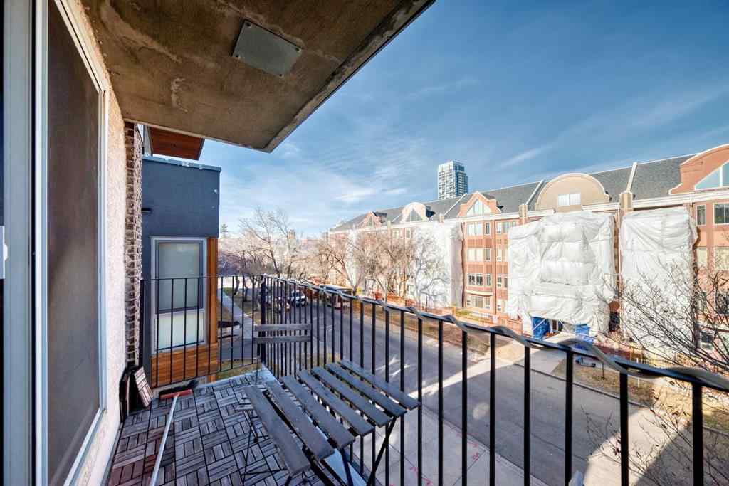 MLS® A2267782 - Unit #401 823 19 Avenue SW in Lower Mount Royal Calgary, Residential