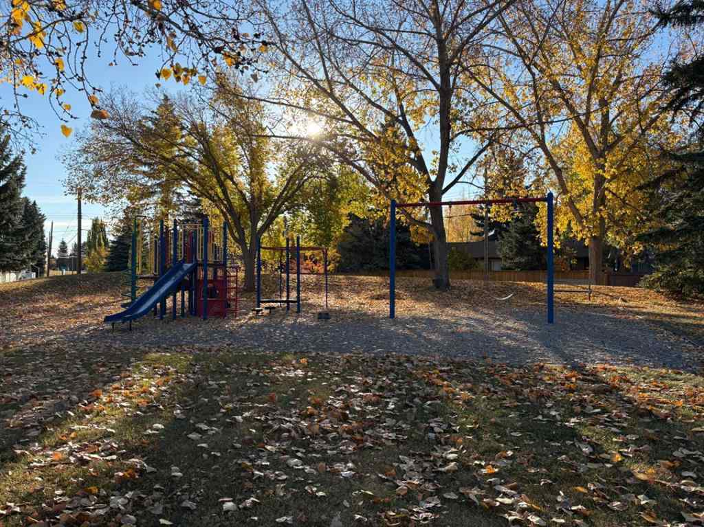 MLS® A2267783 - 255 Parkwood Close SE in Parkland Calgary, Residential