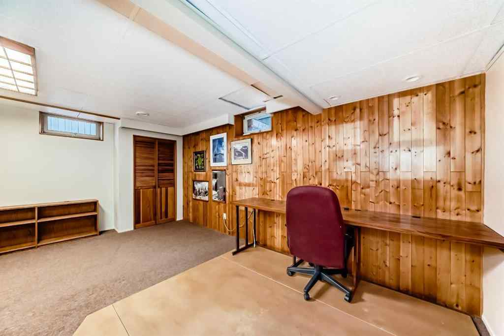 MLS® A2267783 - 255 Parkwood Close SE in Parkland Calgary, Residential