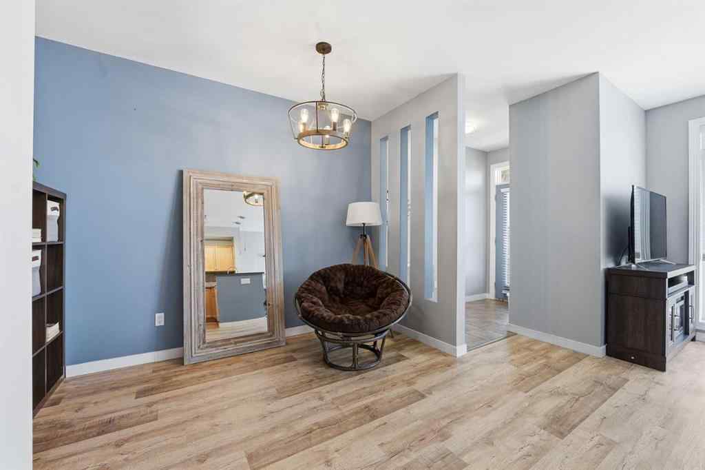 MLS® A2267784 - Unit #3 132 Rockyledge View NW in Rocky Ridge Calgary, Residential