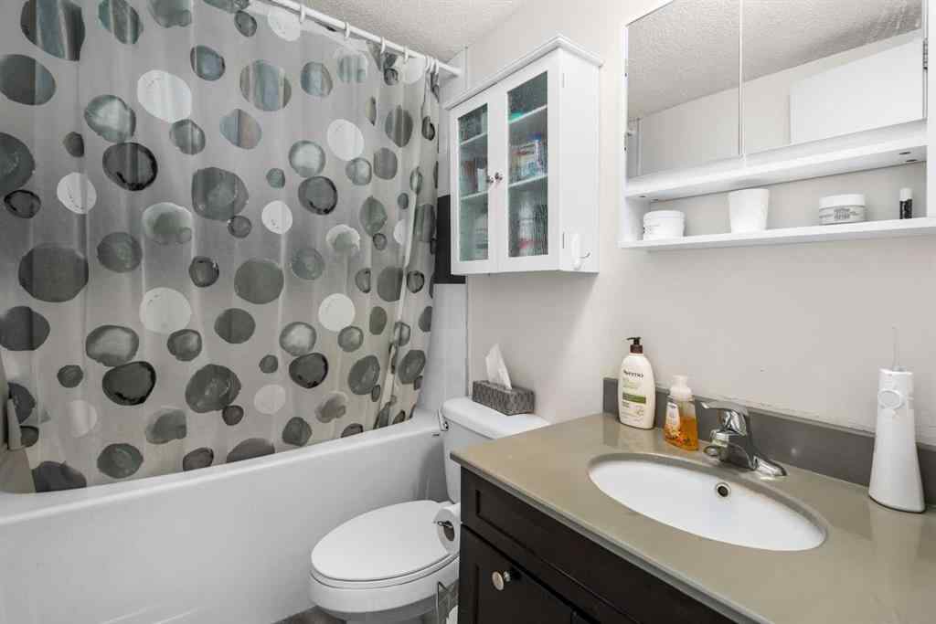 MLS® A2267787 - Unit #3201 4001C 49 Street NW in Varsity Calgary, Residential