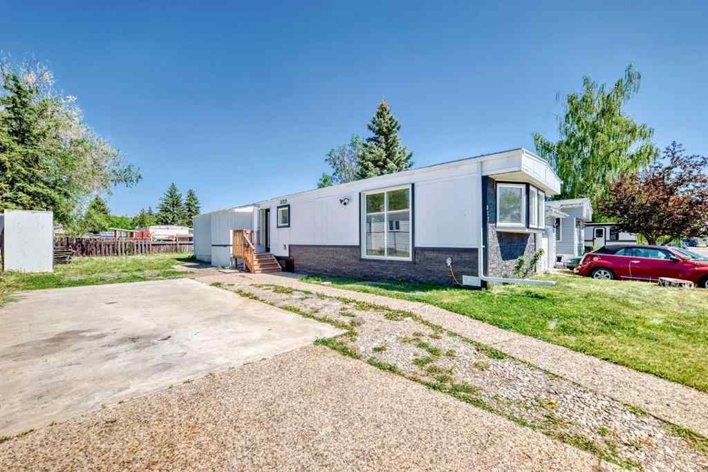 MLS® A2267788 - 817 Bayview Road  in Brentwood_Strathmore Strathmore, Residential