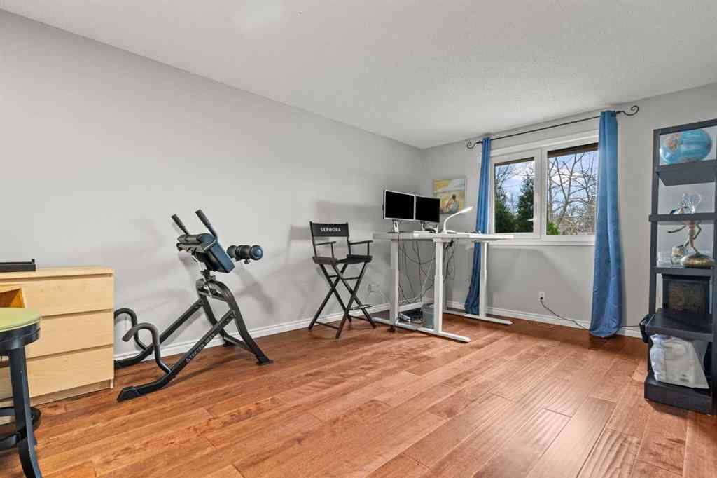MLS® A2267789 - 124 Canterbury Drive SW in Canyon Meadows Calgary, Residential