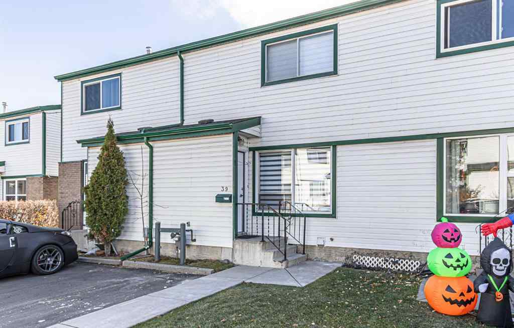 MLS® A2267790 - Unit #39 100 Pennsylvania Road SE in Penbrooke Meadows Calgary, Residential