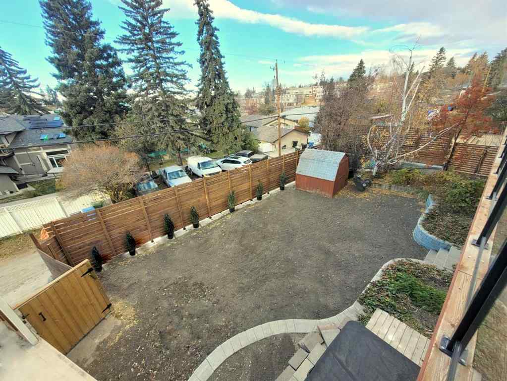 MLS® A2267791 - 73 Cumberland Drive NW in Cambrian Heights Calgary, Residential