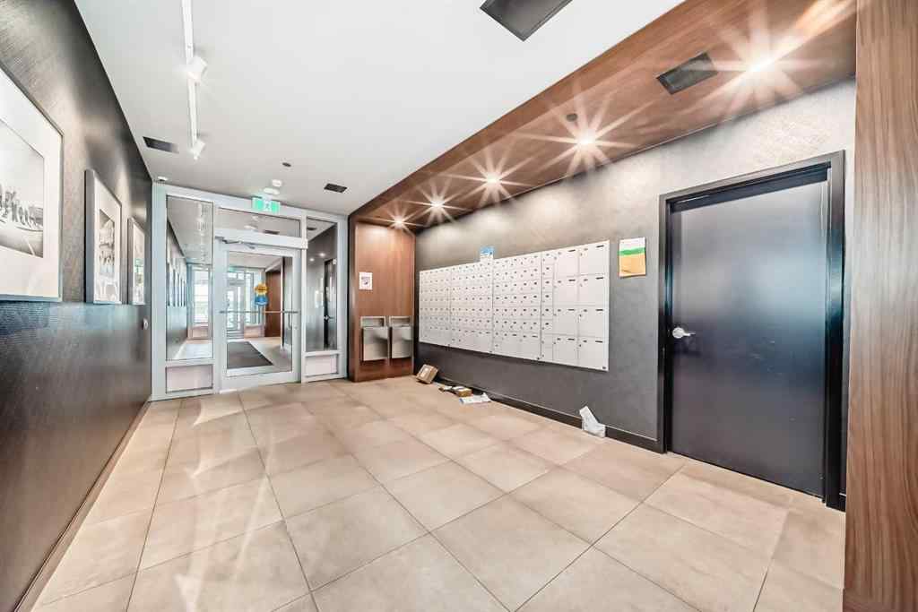 MLS® A2267793 - Unit #406 1107 Gladstone Road NW in Hillhurst Calgary, Residential