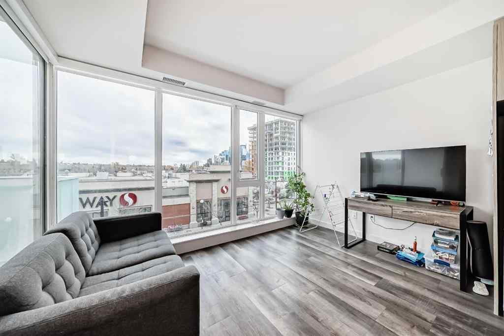 MLS® A2267793 - Unit #406 1107 Gladstone Road NW in Hillhurst Calgary, Residential