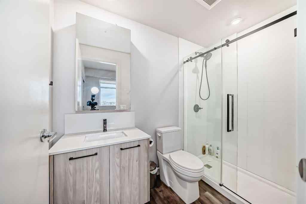 MLS® A2267793 - Unit #406 1107 Gladstone Road NW in Hillhurst Calgary, Residential