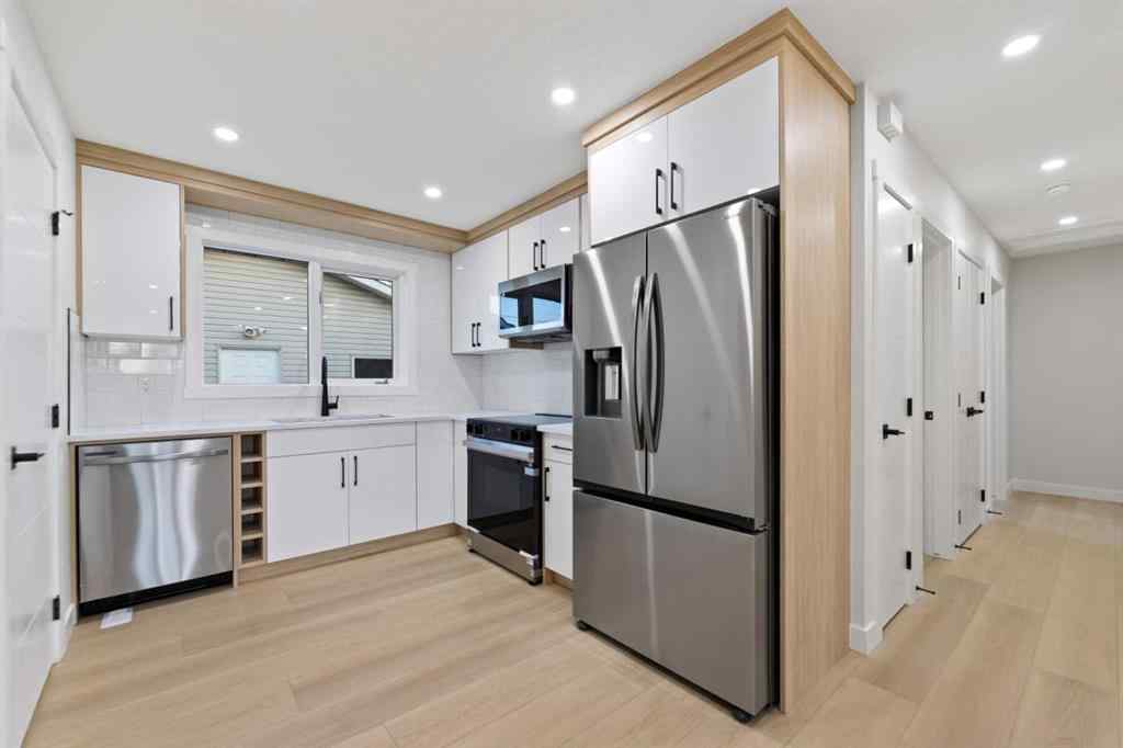 MLS® A2267797 - 127 pensville Road SE in Penbrooke Meadows Calgary, Residential