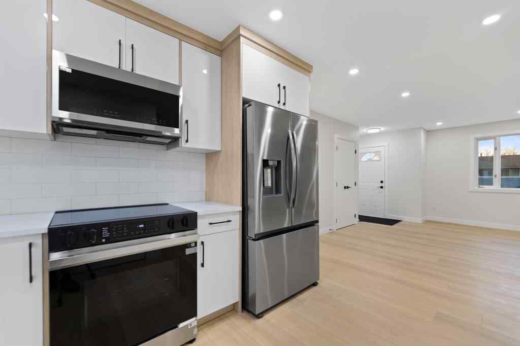 MLS® A2267797 - 127 pensville Road SE in Penbrooke Meadows Calgary, Residential