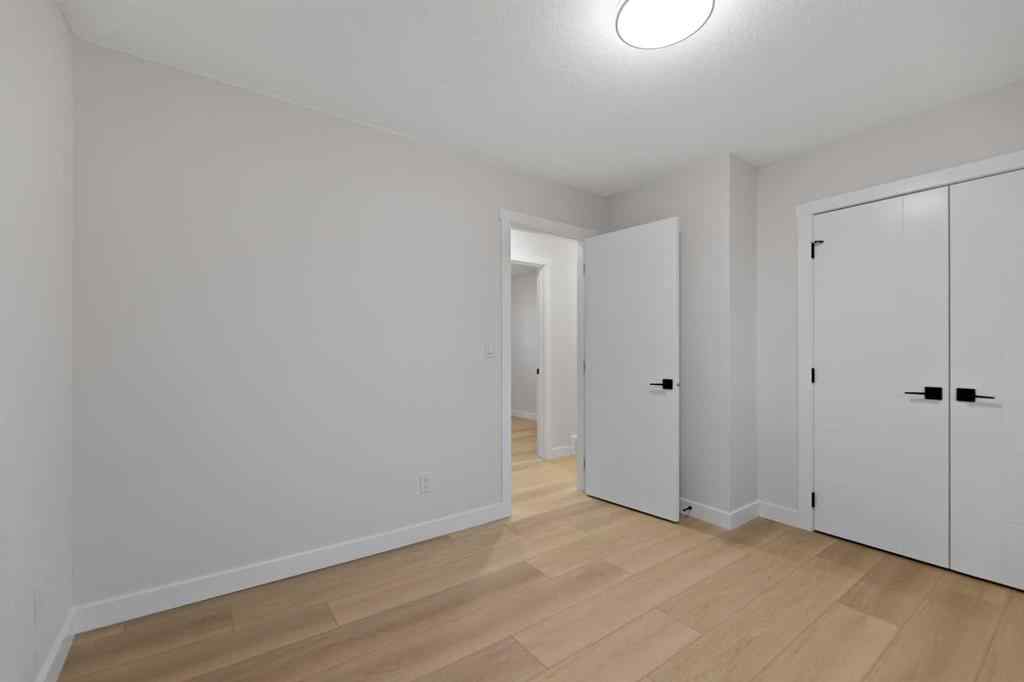 MLS® A2267797 - 127 pensville Road SE in Penbrooke Meadows Calgary, Residential