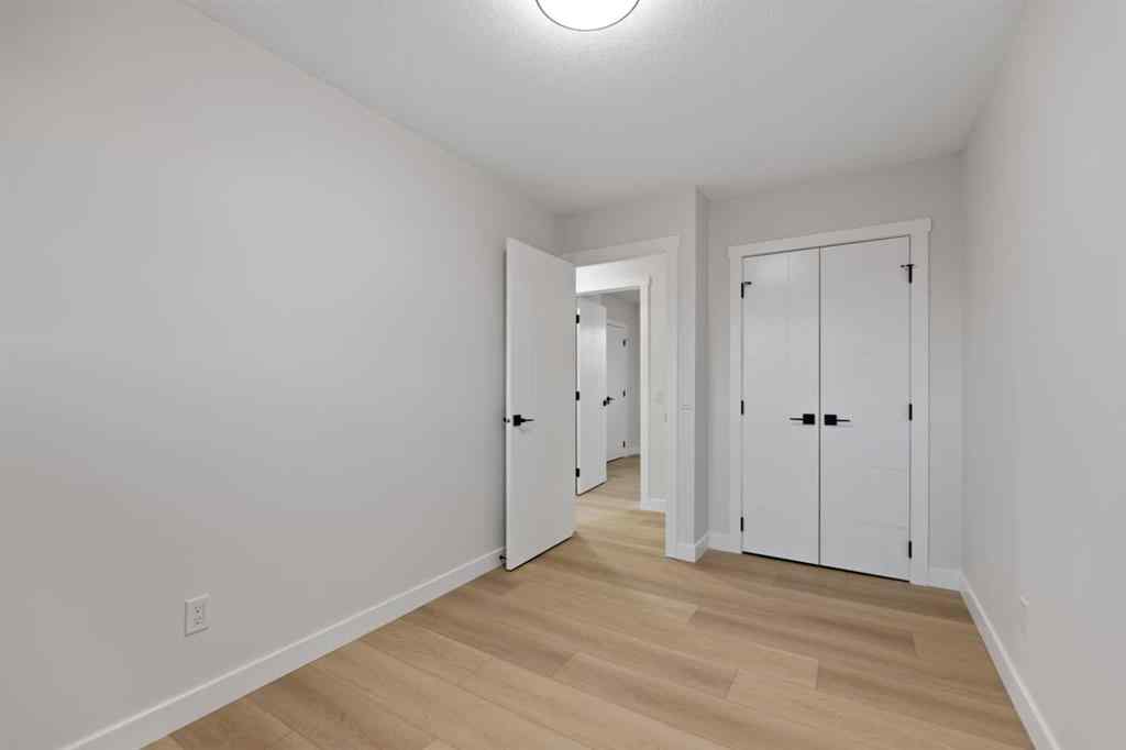 MLS® A2267797 - 127 pensville Road SE in Penbrooke Meadows Calgary, Residential