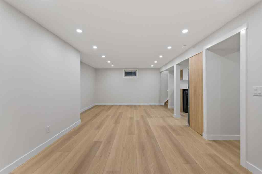 MLS® A2267797 - 127 pensville Road SE in Penbrooke Meadows Calgary, Residential