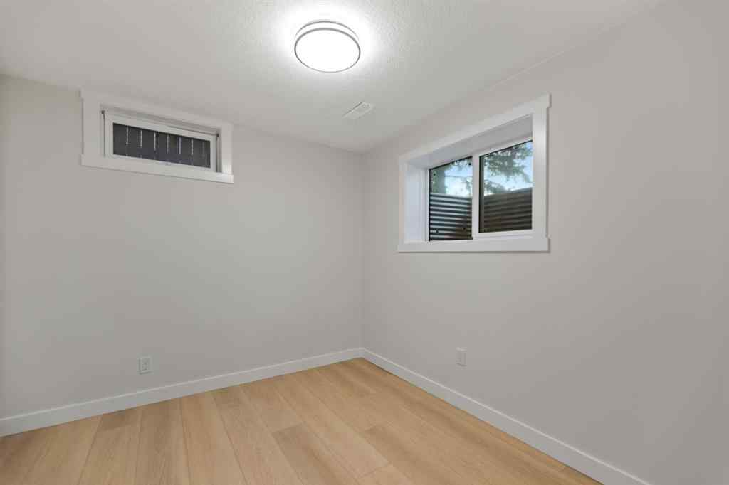 MLS® A2267797 - 127 pensville Road SE in Penbrooke Meadows Calgary, Residential