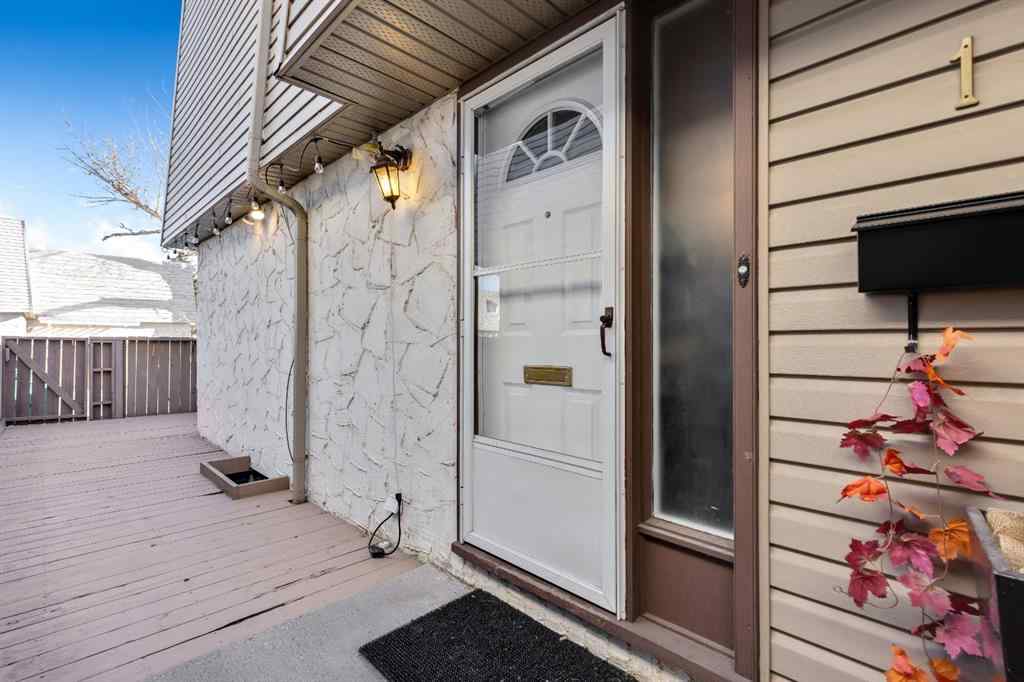 MLS® A2267798 - Unit #1 6412 4 Street NE in Thorncliffe Calgary, Residential