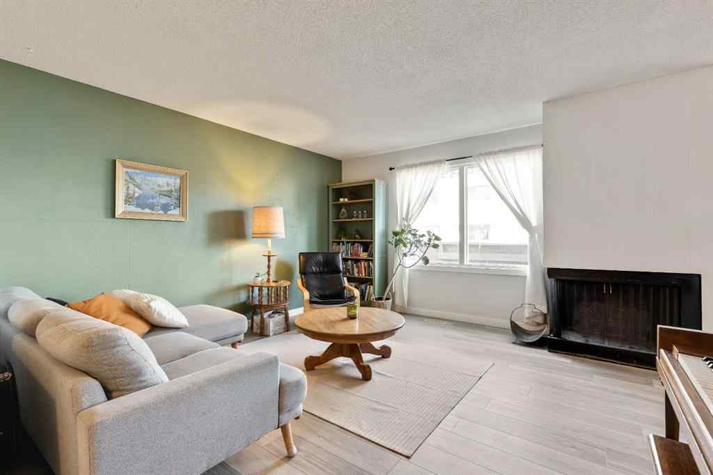 MLS® A2267798 - Unit #1 6412 4 Street NE in Thorncliffe Calgary, Residential