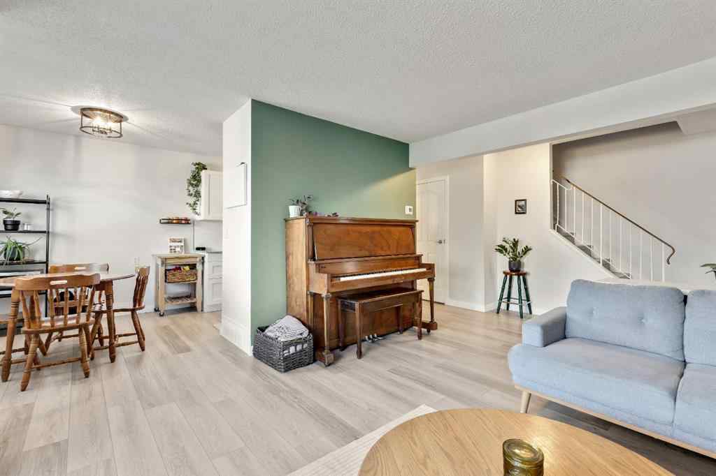 MLS® A2267798 - Unit #1 6412 4 Street NE in Thorncliffe Calgary, Residential