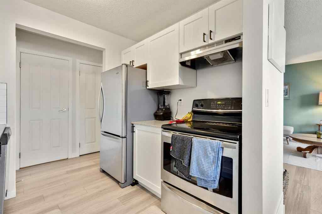 MLS® A2267798 - Unit #1 6412 4 Street NE in Thorncliffe Calgary, Residential