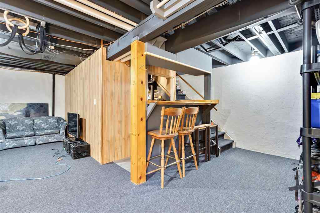 MLS® A2267798 - Unit #1 6412 4 Street NE in Thorncliffe Calgary, Residential