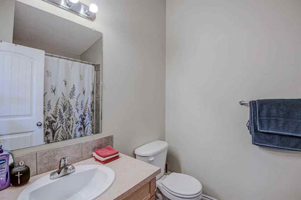 MLS® A2267801 - 40 Prestwick Manor SE in McKenzie Towne Calgary, Residential