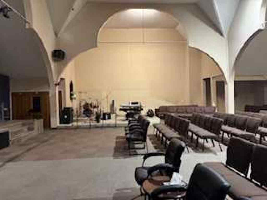 MLS® A2267803 - 1405 8 Avenue SE in Inglewood Calgary, Commercial