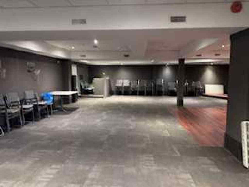 MLS® A2267803 - 1405 8 Avenue SE in Inglewood Calgary, Commercial