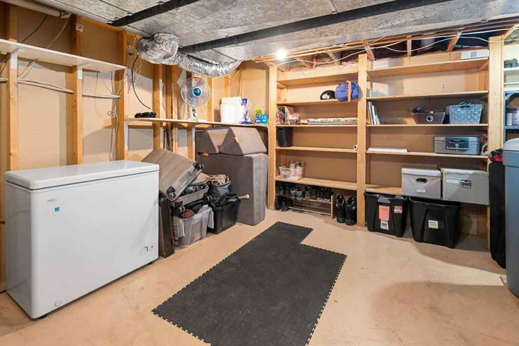 MLS® A2267808 - 19 Deermoss Place SE in Deer Run Calgary, Residential