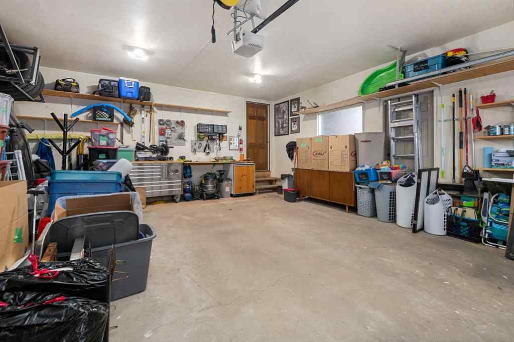 MLS® A2267808 - 19 Deermoss Place SE in Deer Run Calgary, Residential