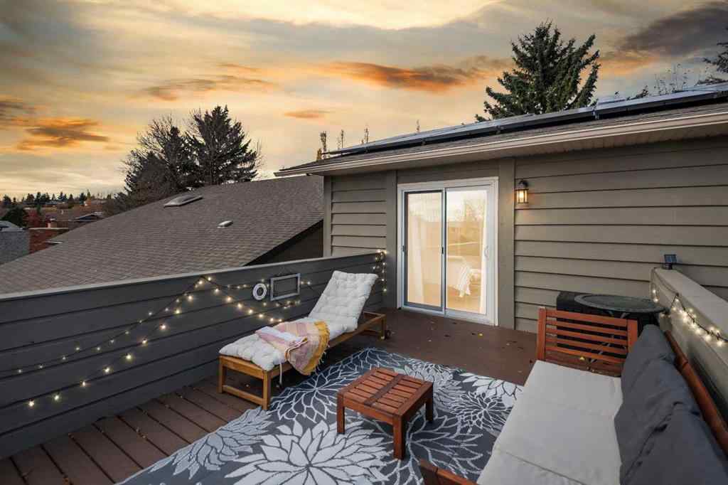 MLS® A2267808 - 19 Deermoss Place SE in Deer Run Calgary, Residential