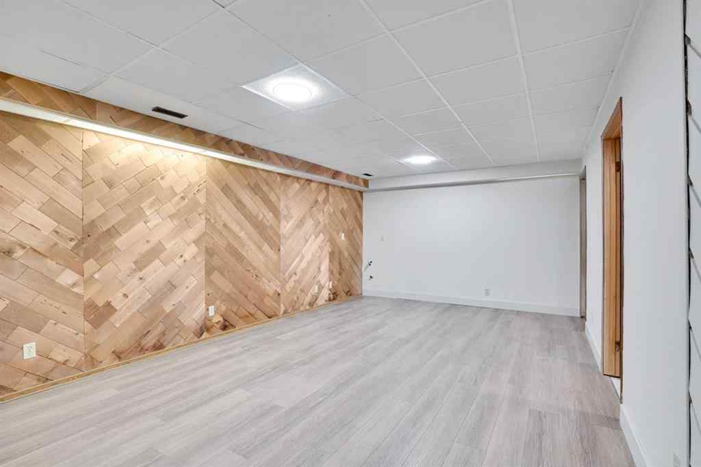 MLS® A2267810 - 524 Whitehorn Way NE in Whitehorn Calgary, Residential