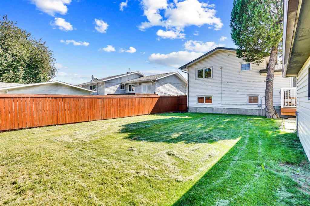 MLS® A2267810 - 524 Whitehorn Way NE in Whitehorn Calgary, Residential