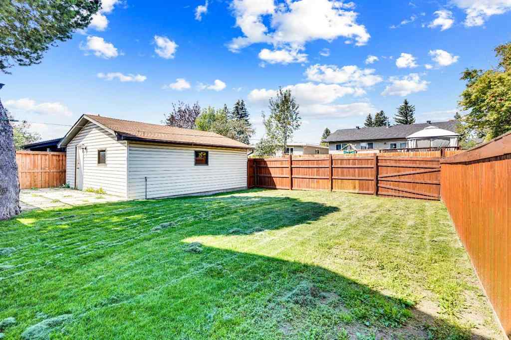 MLS® A2267810 - 524 Whitehorn Way NE in Whitehorn Calgary, Residential