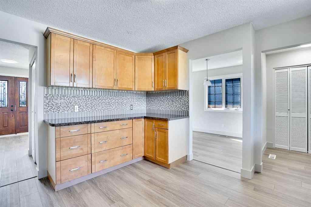 MLS® A2267810 - 524 Whitehorn Way NE in Whitehorn Calgary, Residential